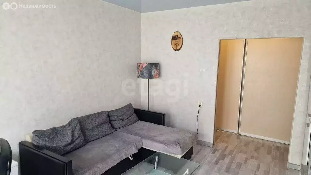 2-комнатная квартира: Ухта, улица Сенюкова, 18 (51.3 м) - Фото 0