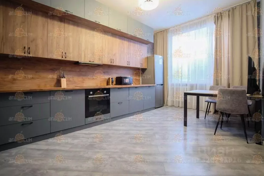 3-к кв. Ставропольский край, Ставрополь Советская ул., 10а (102.8 м) - Фото 2