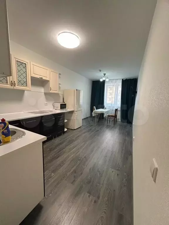 1-к. квартира, 40 м, 8/27 эт. - Фото 1