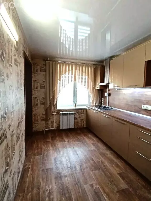 2-комнатная квартира: Омск, улица Масленникова, 64 (48.8 м) - Фото 1