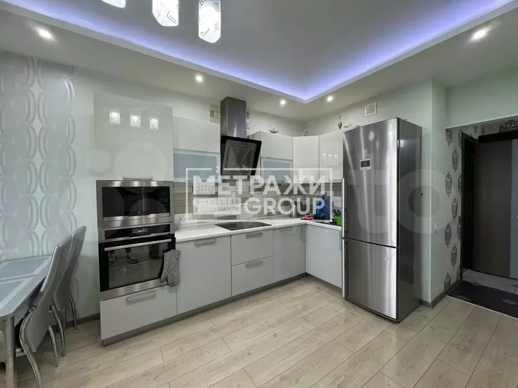 1-к. квартира, 40 м, 8/17 эт. - Фото 0