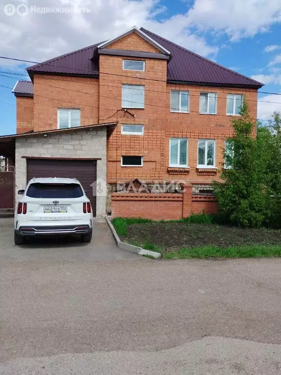 Дом в село Загородный, улица Булгакова, 17 (270 м) - Фото 1