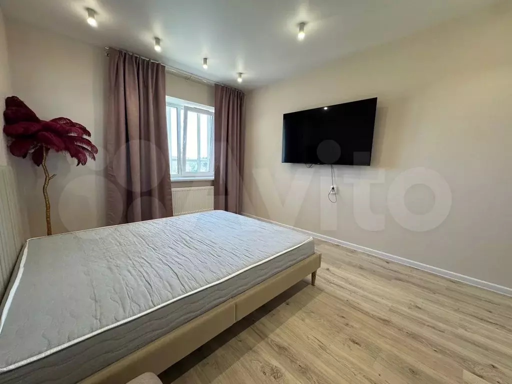 1-к. квартира, 40 м, 4/4 эт. - Фото 1