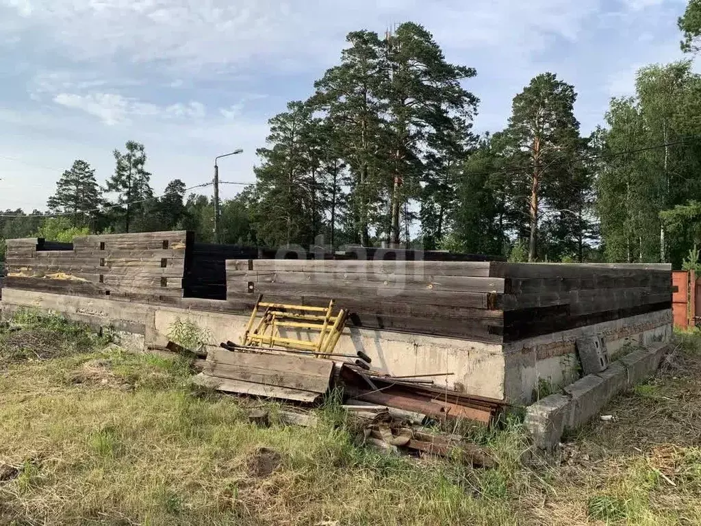 Участок в Красноярский край, Железногорск Объездная ул. (10.0 сот.) - Фото 0