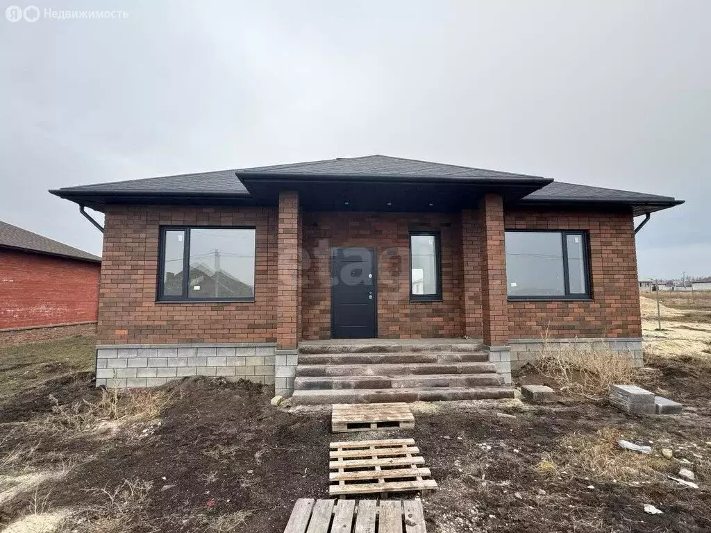 Дом в село Шишино, микрорайон Шишино 84 (100 м) - Фото 2