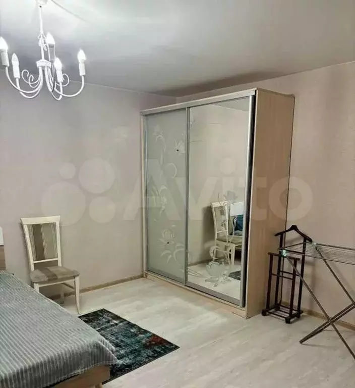 1-к. квартира, 36 м, 1/9 эт. - Фото 1