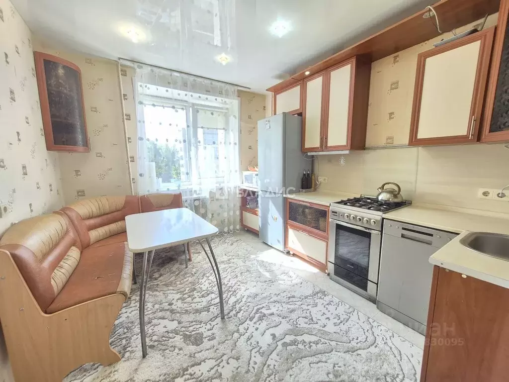 2-к кв. Владимирская область, Владимир Юрьевец мкр, ул. Михалькова, ... - Фото 1