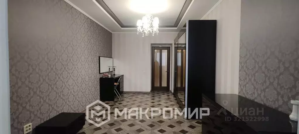 3-к кв. Брянская область, Брянск Московский мкр, 42 (98.9 м) - Фото 2