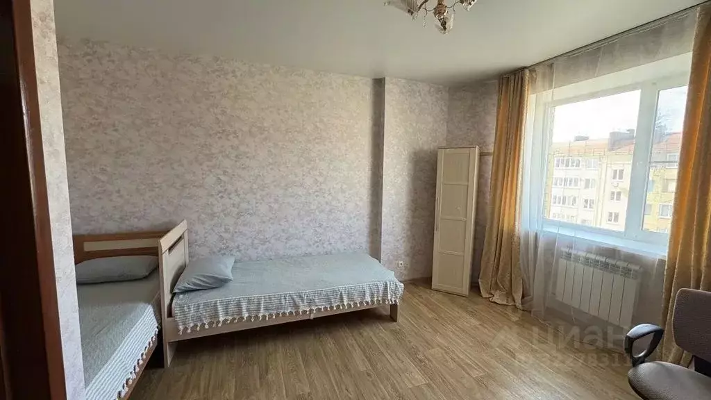 2-к кв. Калмыкия, Элиста ул. Ю. Клыкова, 81Гк2 (75.0 м) - Фото 1