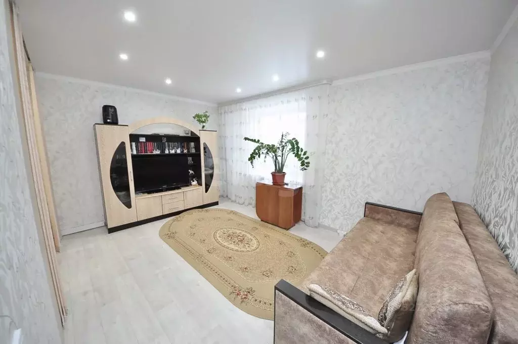 1-к кв. Башкортостан, Салават бул. Космонавтов, 30 (36.6 м) - Фото 2