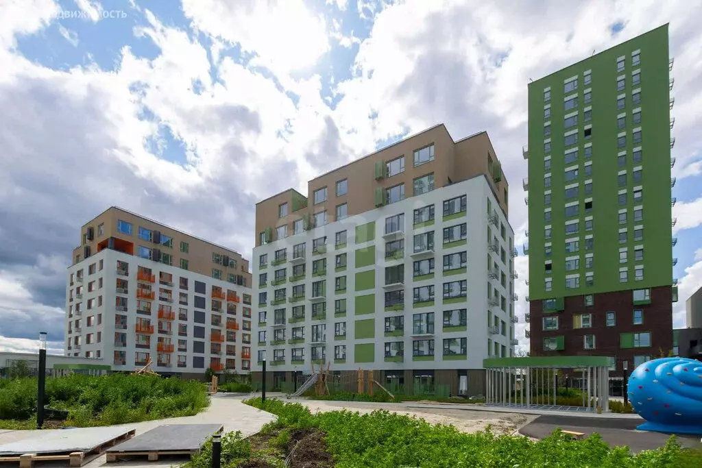 1-комнатная квартира: Тюмень, улица Владислава Крапивина, 9 (33.6 м) - Фото 1