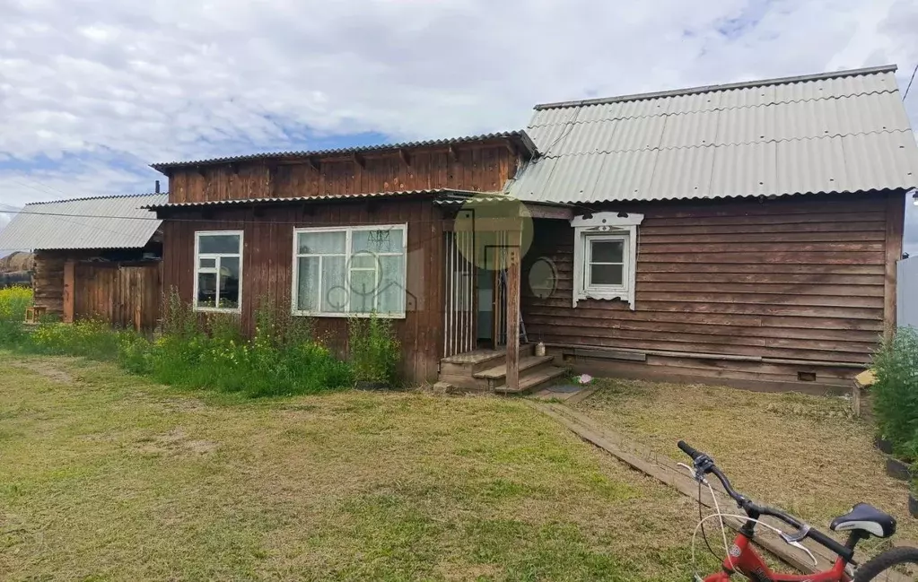 Дом в Иркутская область, Эхирит-Булагатский район, пос. Усть-Ордынский ... - Фото 1