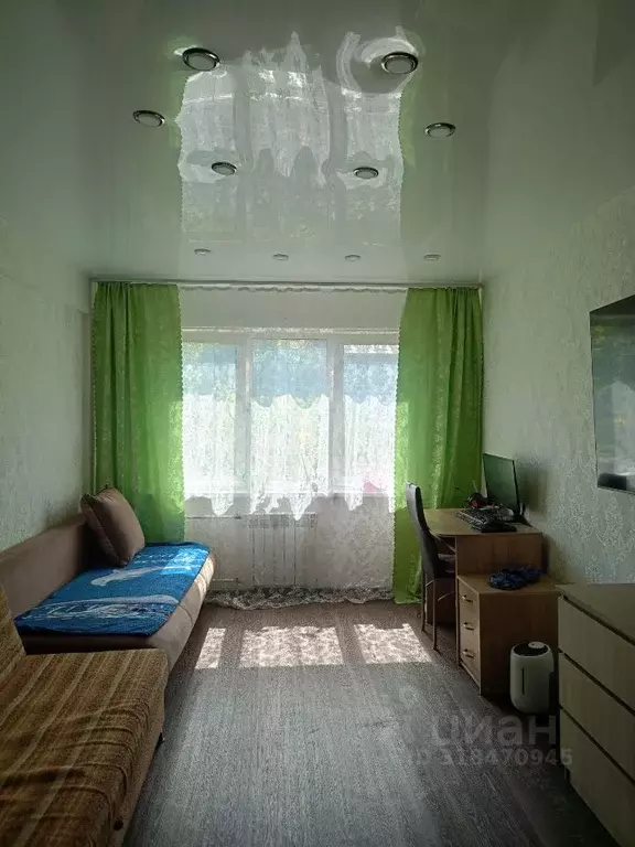 1-к кв. Иркутская область, Усолье-Сибирское ул. Толбухина, 1 (30.6 м) - Фото 1