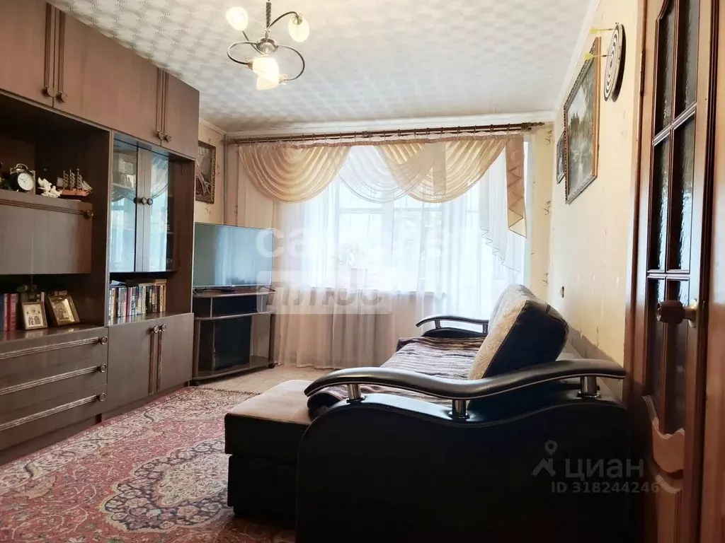 2-к кв. Курская область, Курск Магистральный проезд, 8 (48.0 м) - Фото 0