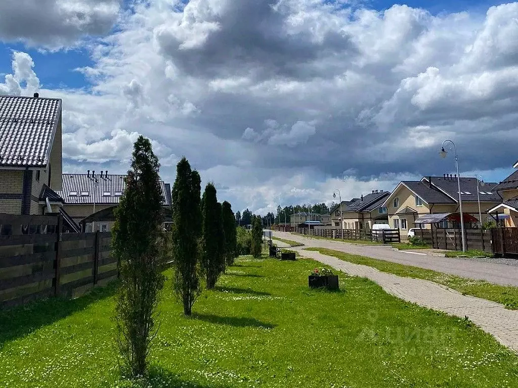 таунхаус в ленинградская область, всеволожский район, агалатовское . - Фото 1