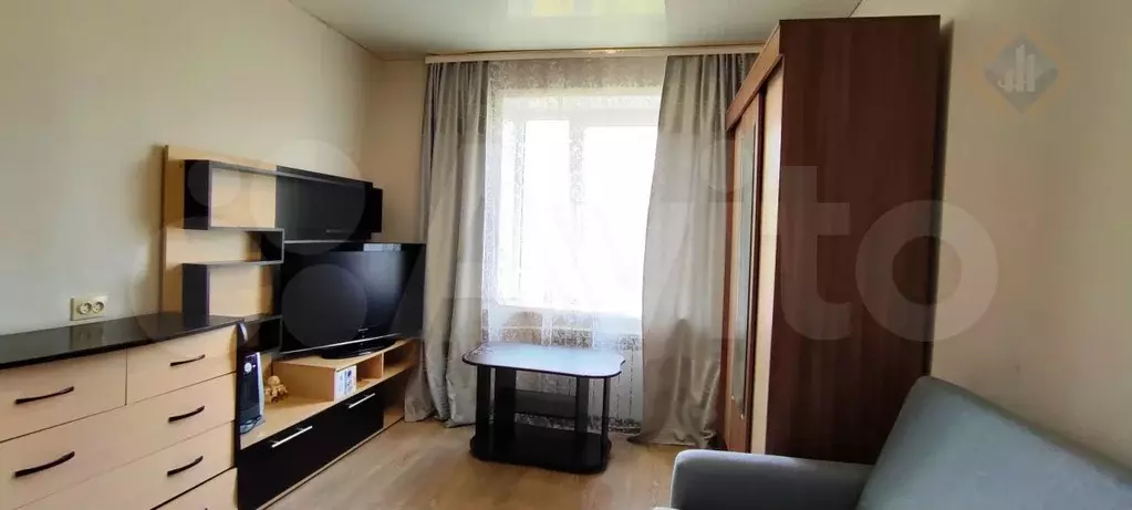 Комната 12 м в 5-к., 5/5 эт. - Фото 0
