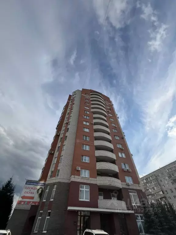 2-к кв. Омская область, Омск Омская ул., 114к2 (50.0 м) - Фото 1