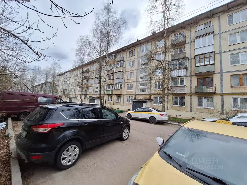 2-к кв. Московская область, Клин городской округ, пос. Нарынка ул. ... - Фото 2