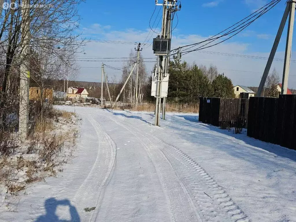 Участок в Московская область, городской округ Коломна, деревня Малое ... - Фото 1