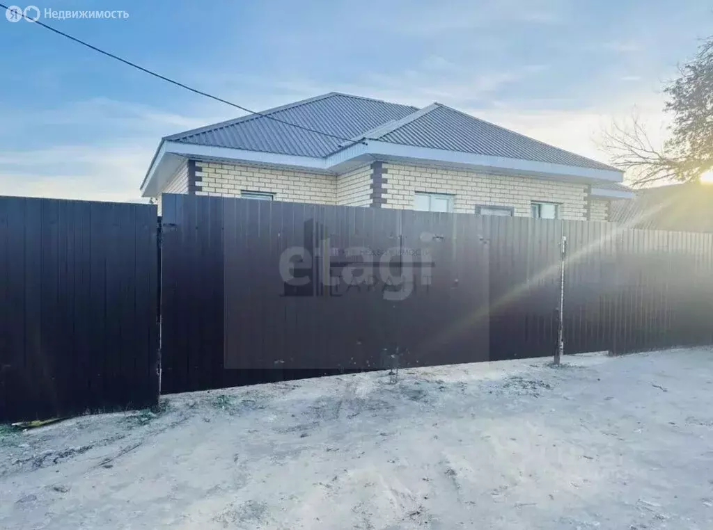 Дом в микрорайон Казарово, Родная улица (100 м) - Фото 2