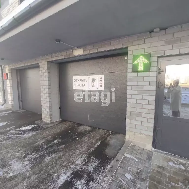 Гараж в Тюменская область, Тюмень ул. Первооткрывателей, 12 (13 м) - Фото 2