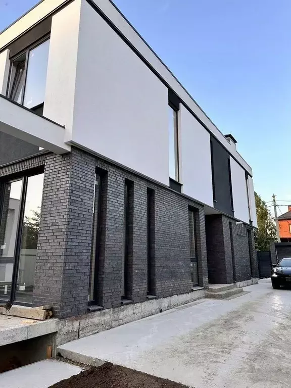 Дом в Краснодарский край, Краснодар ул. Переяславская, 3 (200 м) - Фото 1