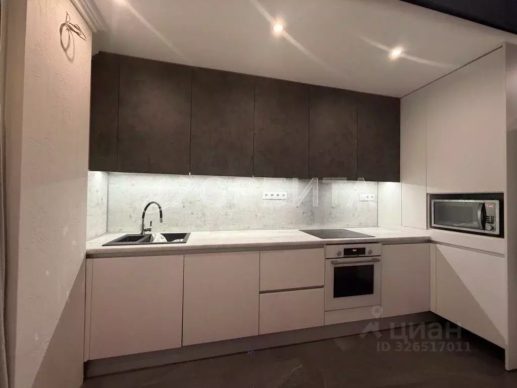 3-к кв. Тюменская область, Тюмень ул. Дмитрия Менделеева, 12 (88.1 м) - Фото 2