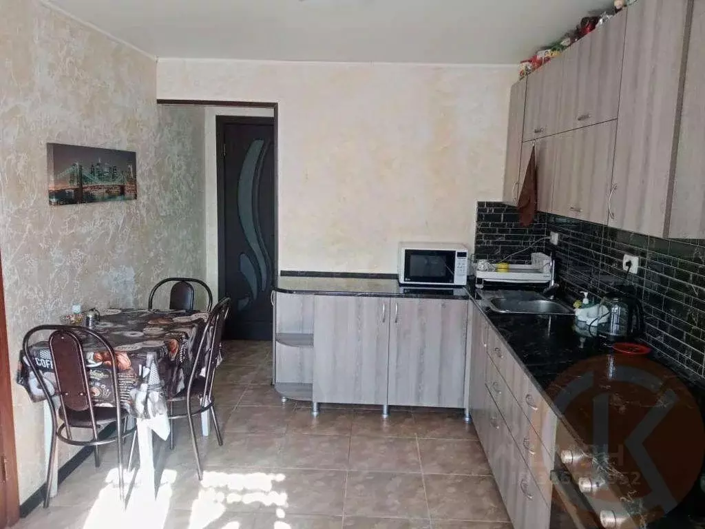 2-к кв. Крым, Красноперекопский район, с. Ишунь ул. Ленина, 74 (47.0 ... - Фото 2