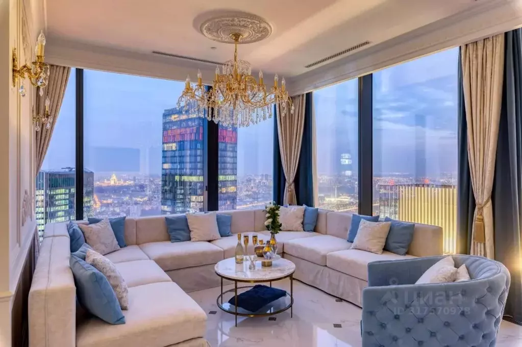 3-к кв. Москва 1-й Красногвардейский проезд, 22с2 (130.0 м) - Фото 0
