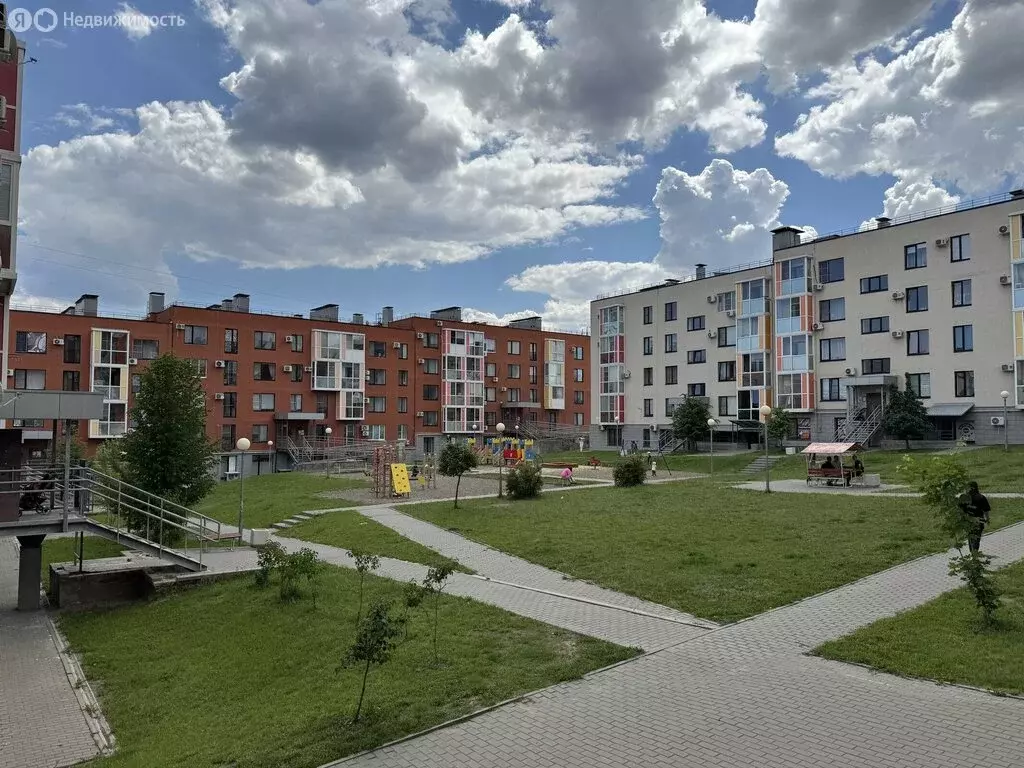 1-комнатная квартира: Волгоград, улица Солнечникова, 11 (35.6 м) - Фото 0