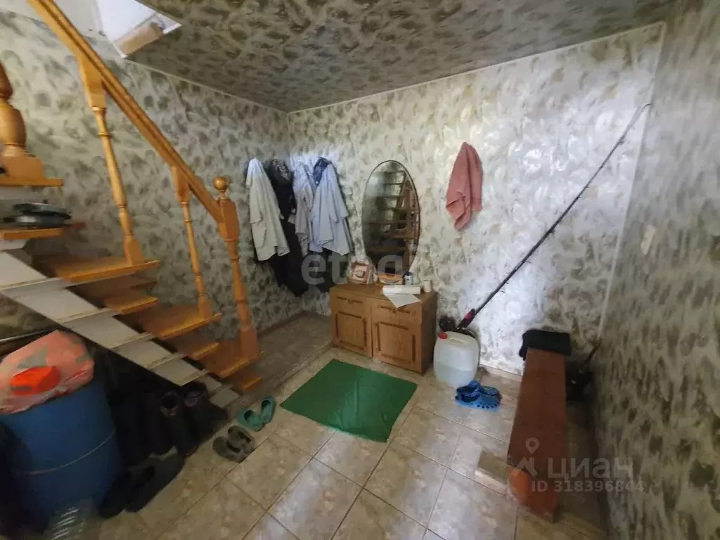 Гараж в Краснодарский край, Новороссийск городской округ, с. Южная ... - Фото 1
