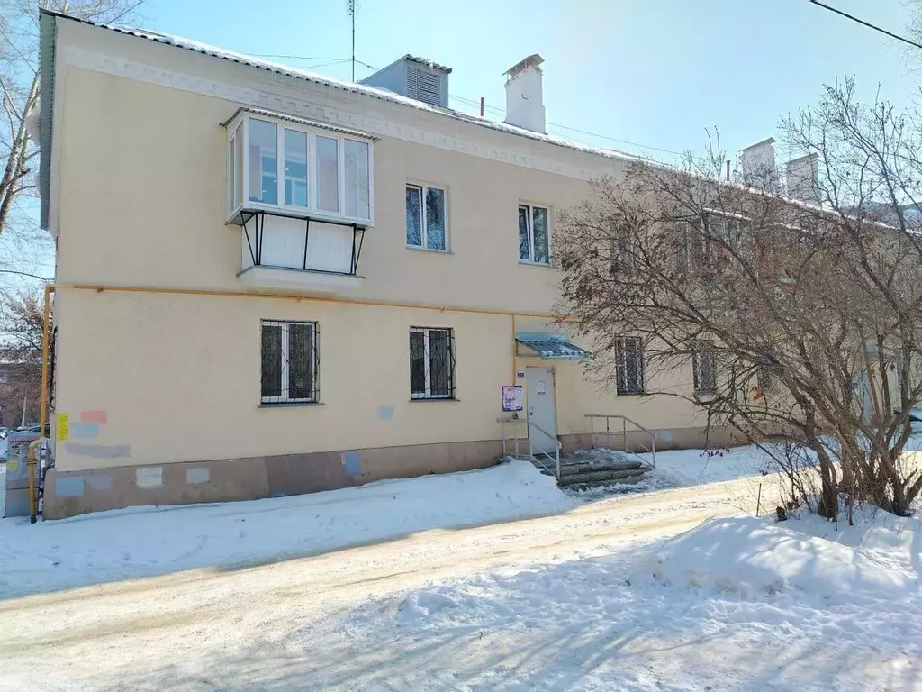 2-к кв. Челябинская область, Челябинск Верхнеуральская ул., 7 (46.9 м) - Фото 0