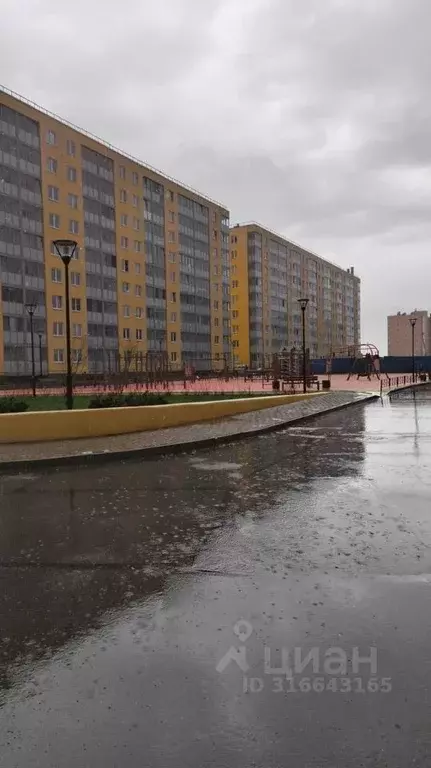 1-к кв. Ленинградская область, Коммунар Гатчинский район, ул. ... - Фото 1