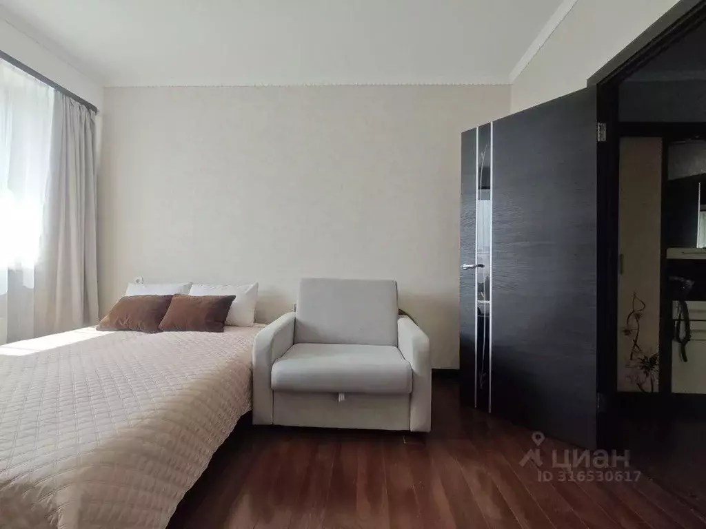 1-к кв. Бурятия, Улан-Удэ ул. Трубачеева, 152А (35.0 м) - Фото 1