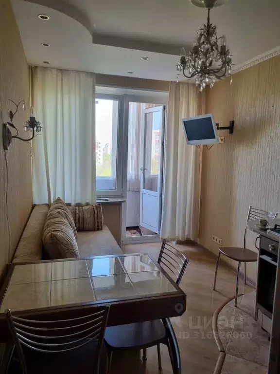 2-к кв. Москва Авангардная ул., 8К2 (40.0 м) - Фото 0
