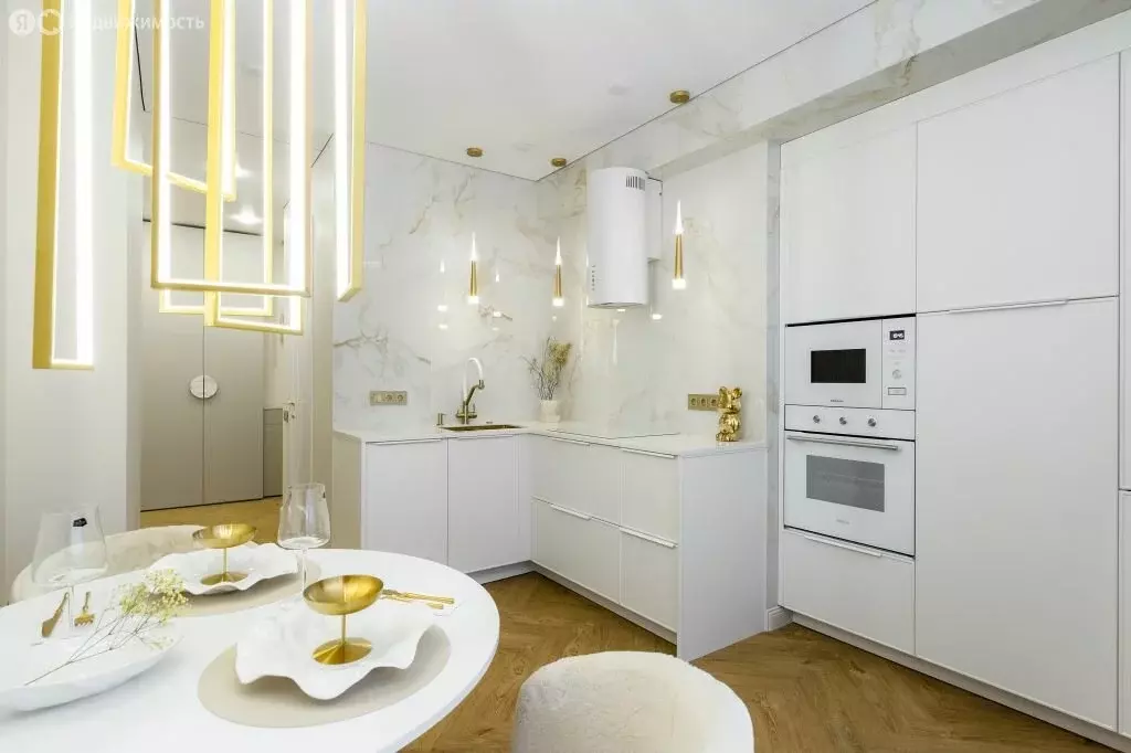 3-комнатная квартира: Нижний Новгород, Светлогорская улица, 6 (90 м) - Фото 1