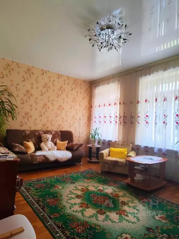 3-к кв. Кемеровская область, Юрга Заводская ул., 16 (96.0 м) - Фото 1