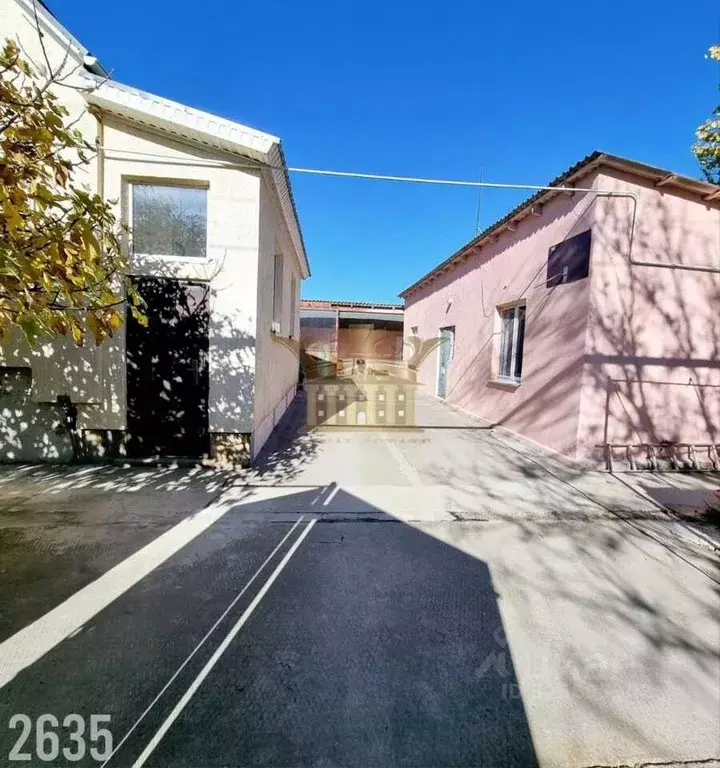 Дом в Крым, Симферопольский район, Гвардейское пгт ул. Авдет, 22 (238 ... - Фото 2