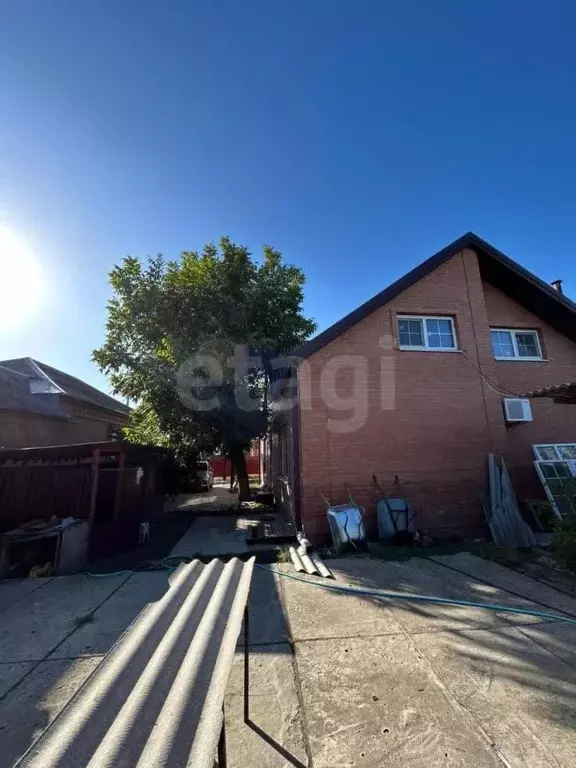 Дом в Ростовская область, Азовский район, с. Самарское Ростовский пер. ... - Фото 1