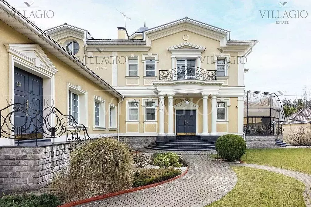 Дом в Московская область, Одинцово Дачная ул., 2 (1300 м) - Фото 1
