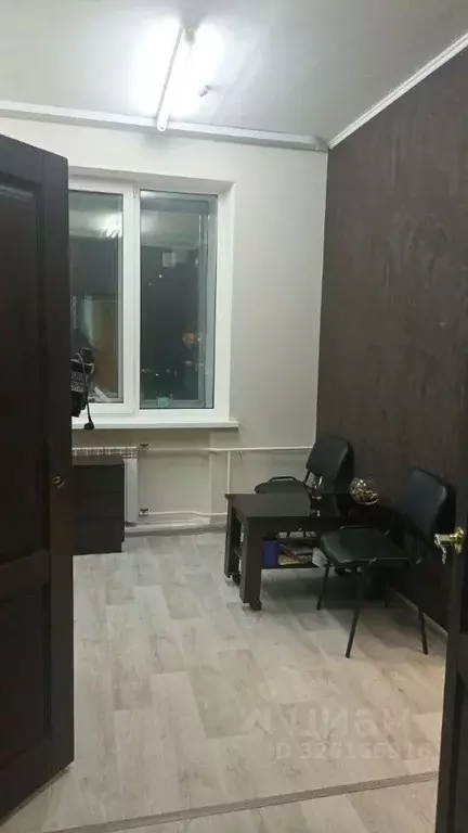 Помещение свободного назначения в Ханты-Мансийский АО, Октябрьское пгт ... - Фото 1