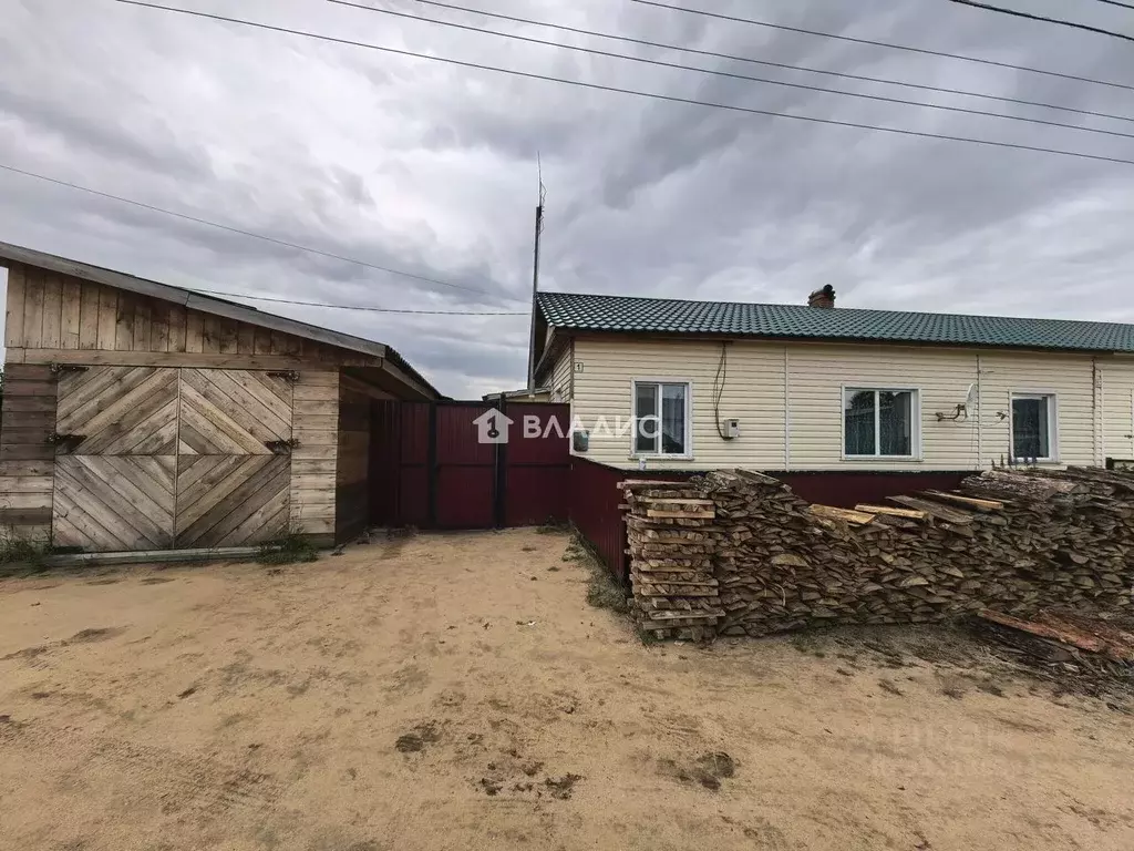 4-к кв. Бурятия, Баргузинский район, Усть-Баргузин пгт Зеленая ул., 53 ... - Фото 1