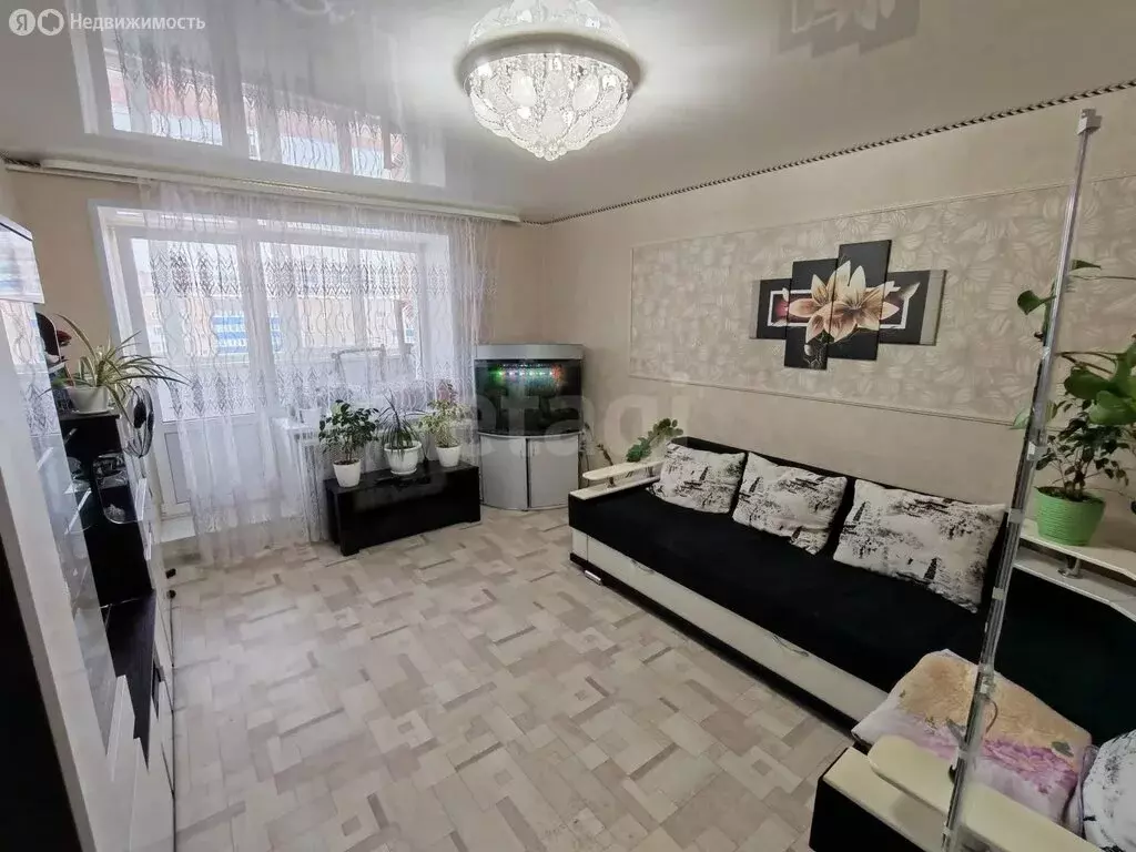 3-комнатная квартира: Стерлитамак, улица Гоголя, 129 (62.7 м) - Фото 2