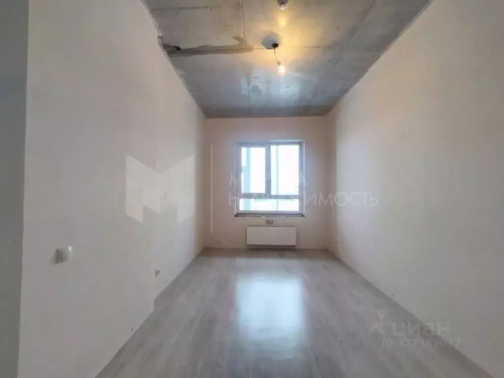 1-к кв. Тюменская область, Тюмень ул. Сергея Свиридова, 5 (38.4 м) - Фото 2