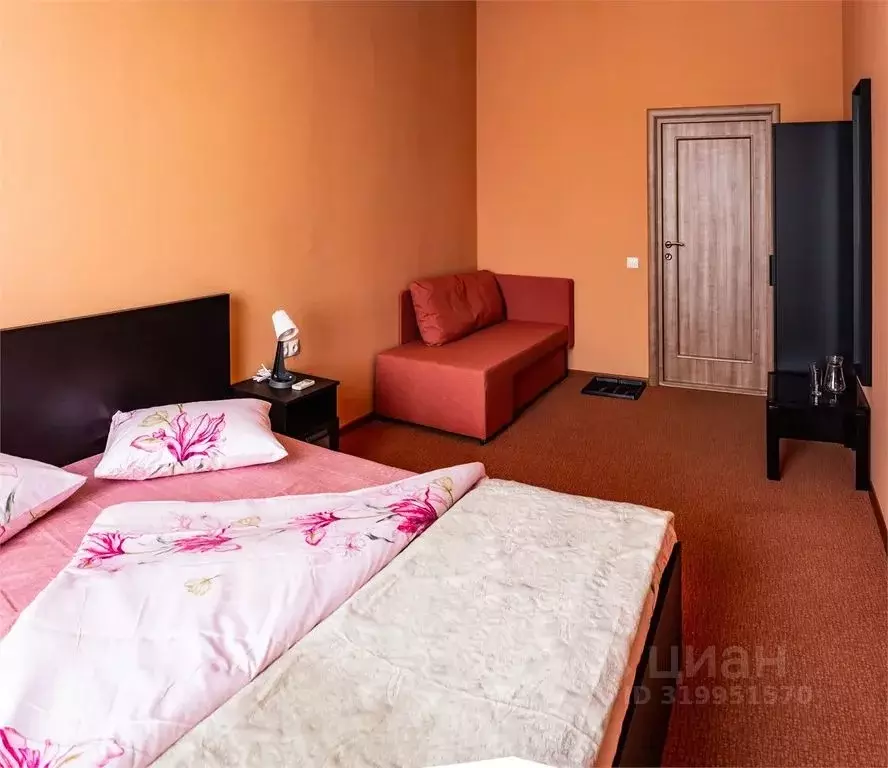 Комната Тюменская область, Тюмень ул. Володарского, 22 - Фото 1