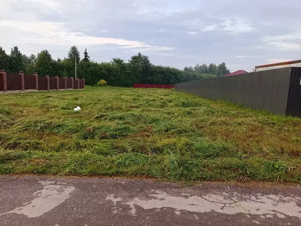 Участок в Московская область, Домодедово городской округ, д. Голубино  ... - Фото 1