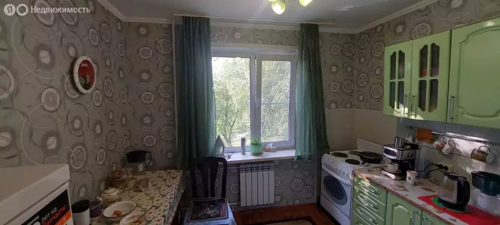 2-комнатная квартира: Заринск, улица 25-го Партсъезда, 24 (50.4 м) - Фото 2