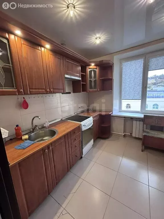 3-комнатная квартира: Златоуст, Косотурская улица, 2 (62.1 м) - Фото 1