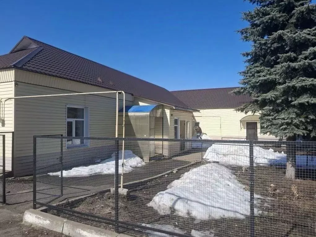 Дом в Брянская область, Комаричи рп ул. Колхозная (64 м) - Фото 1