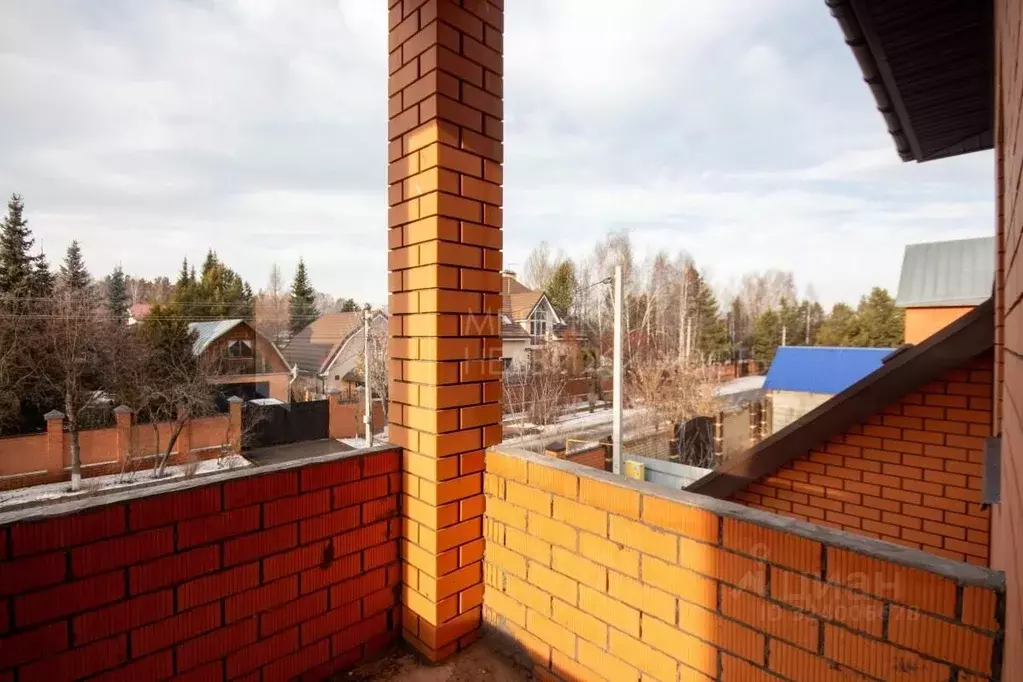 Коттедж в Тюменская область, Тюмень Три Сосны мкр, ул. Липовая (220 м) - Фото 0